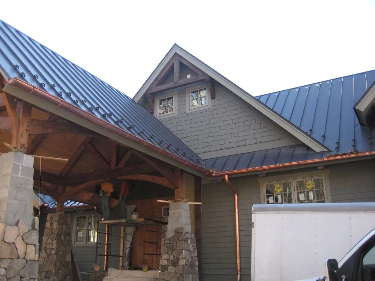 Craftsman Roofing team delivering quality roofing work in Lexington Creek
